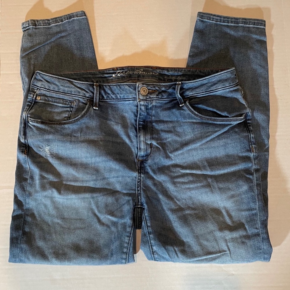 Eddie Bauer Women's Skinny Jeans Medium Wash Distressed Size 16 soft stretch